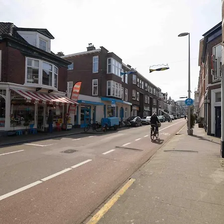 Modern Two Bedroom Close To The Aparthotel 4*